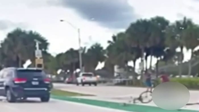 Driver cited after 2 bicyclists killed on Rickenbacker Causeway in Miami