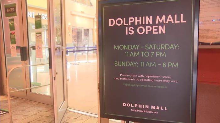 Dolphin Mall opens with shoppers ready to go