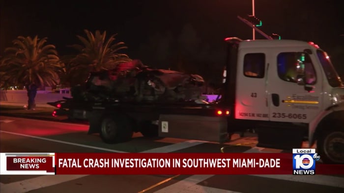 1 killed in single-vehicle crash in west Miami-Dade
