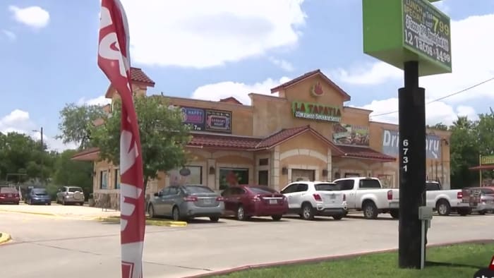 Behind the Kitchen Door: Popular South Side Mexican restaurant gets failing health score - KSAT San Antonio