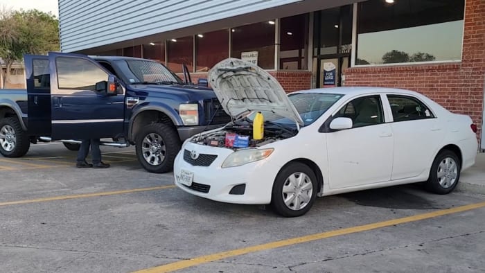 Drivers keeping their older cars around longer, study shows