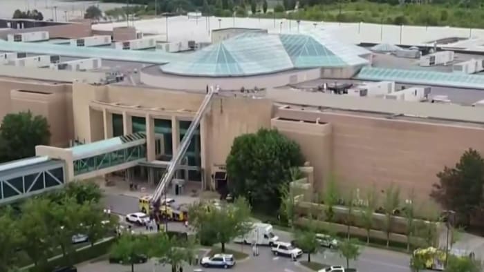 Crews respond to fire at Somerset Mall in Troy