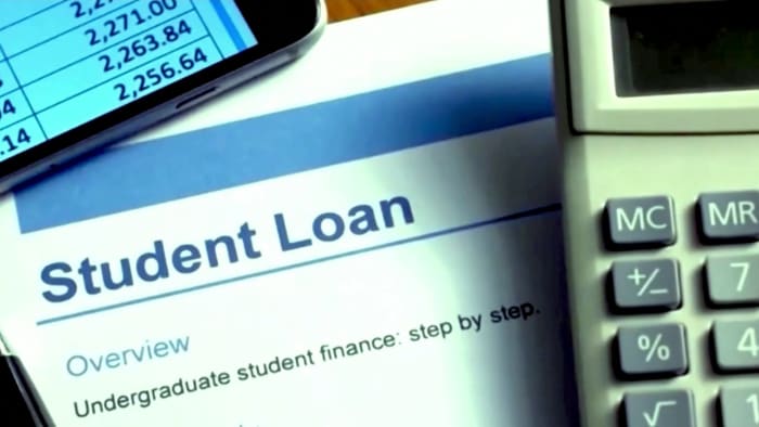 Supreme Court weighs Biden student loan plan. Expert says assume the worst