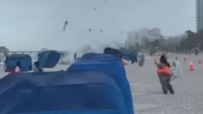 Waterspout erupts at Clearwater Beach, hospitalizes beachgoers