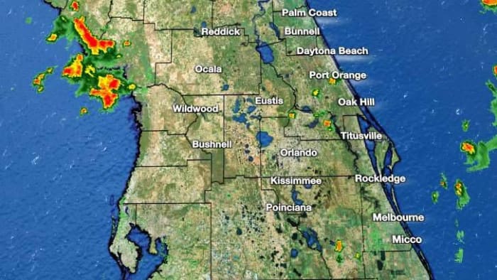 LIVE RADAR: Scattered showers, storms firing up in Central Florida