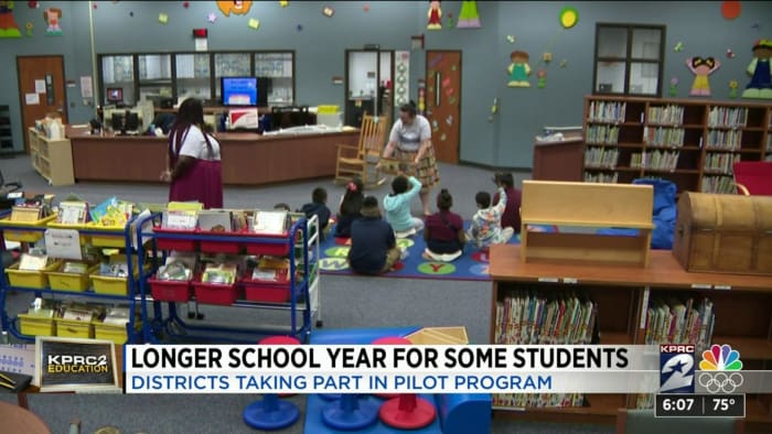 Back to school already? Year-round calendar begins for Houston area 'pilot'  campuses