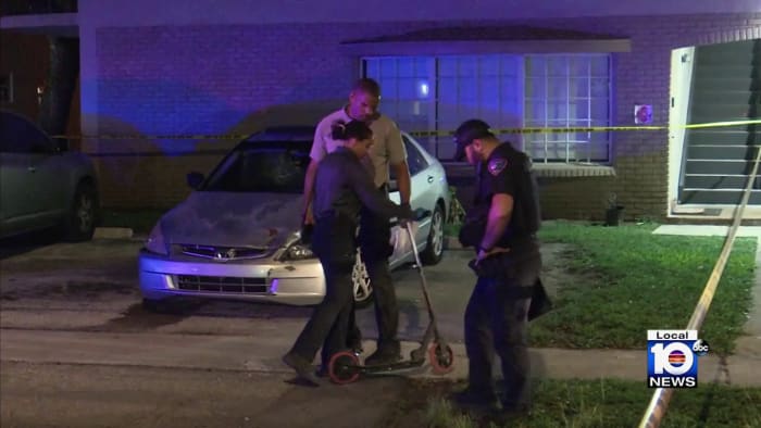 Broward shooting injures teenager in gated community - Vimarsana News
