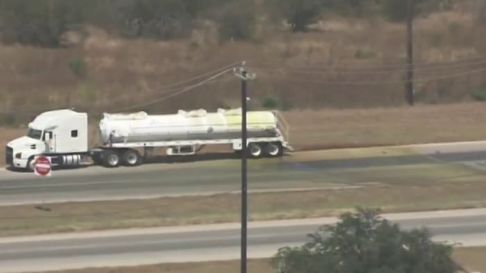 TRAFFIC ALERT: Chemical spill closes part of East Loop 1604 North near JBSA-Randolph - Vimarsana News