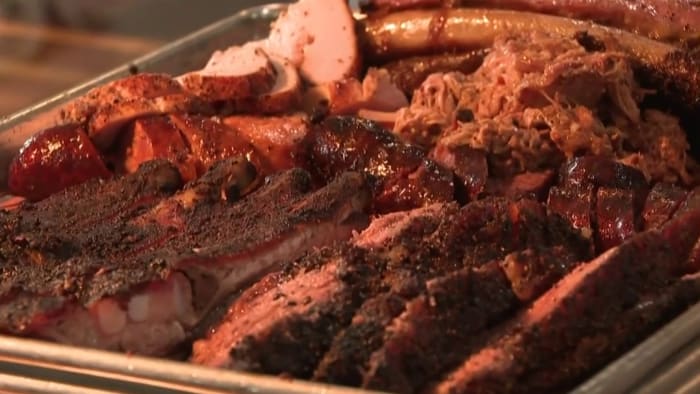 'Pathetic BBQ': N. Carolina food influencer causes uproar over his low rankings on popular Houston area restaurants - Vimarsana News