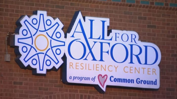Oxford Resiliency Center extends hours as high school shooter appears in court for Miller hearing - Vimarsana News