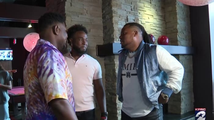 Astros Framber Valdez and Hector Neris host bowling charity event