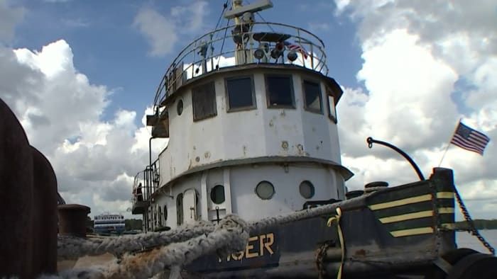 Tugboat : We'll pull you where you want… World War II-era tugboat one step closer to coming home thanks to