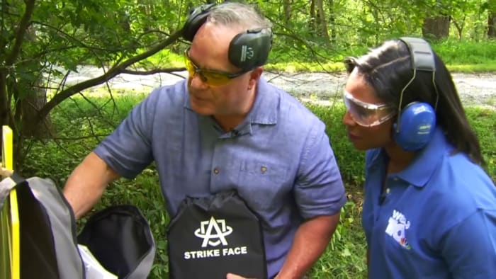 10 News tests bullet-resistant backpack inserts - Vimarsana News