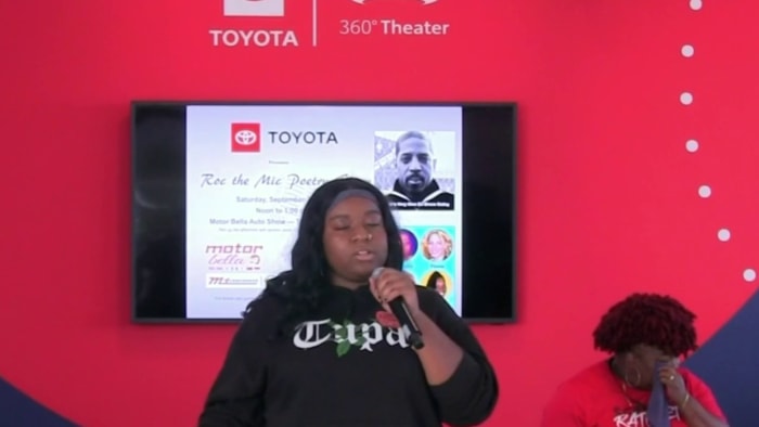 Metro Detroit high schoolers turning up the noise with a poetry slam at this year’s auto show