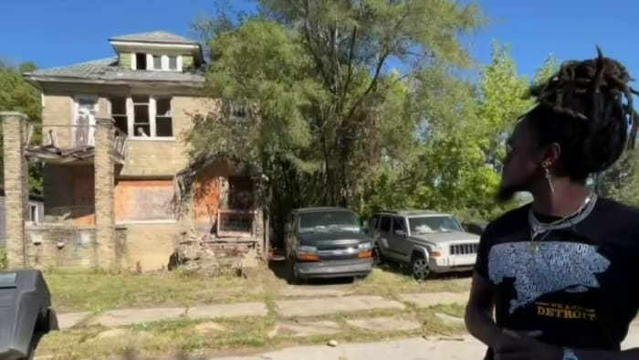 A rapper is using his TikTok fame to help the Detroit community he grew up in