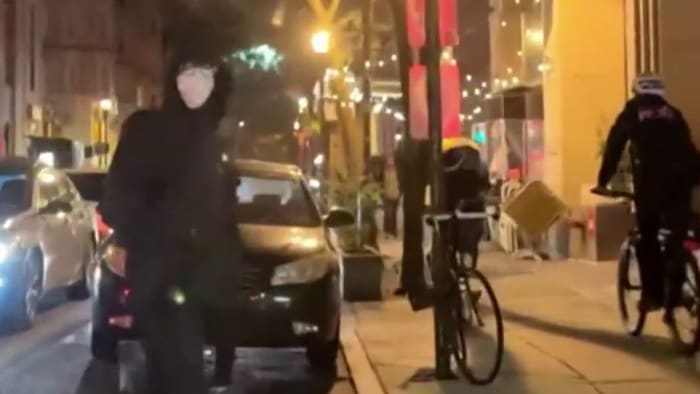 Over 100 masked teens ransack Philadelphia stores and arrests are made, police say