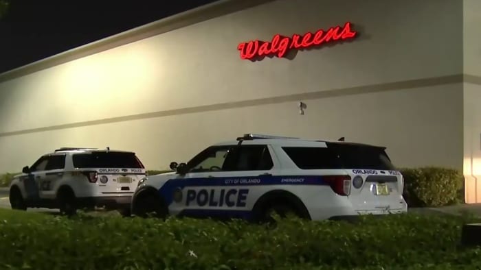 Man shot outside Walgreens in Orlando