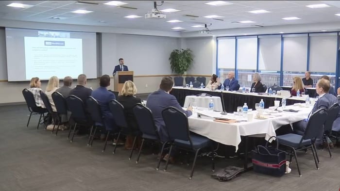 UNF, faculty union reach agreement on implementation of post-tenure review - Vimarsana News