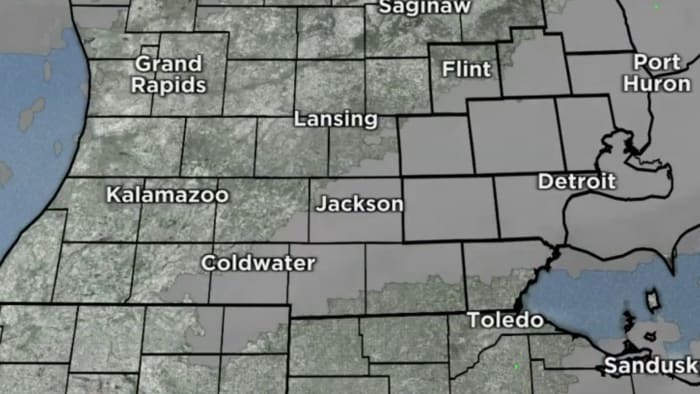 Dry weather for most of Metro Detroit before a few snowflakes move into the region
