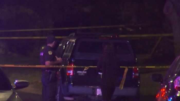 Orlando police chief holds community meeting after Carver Shores shootings
