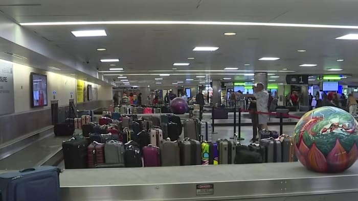 Most bags reunited with passengers following travel delays at Hobby Airport due to plane collision