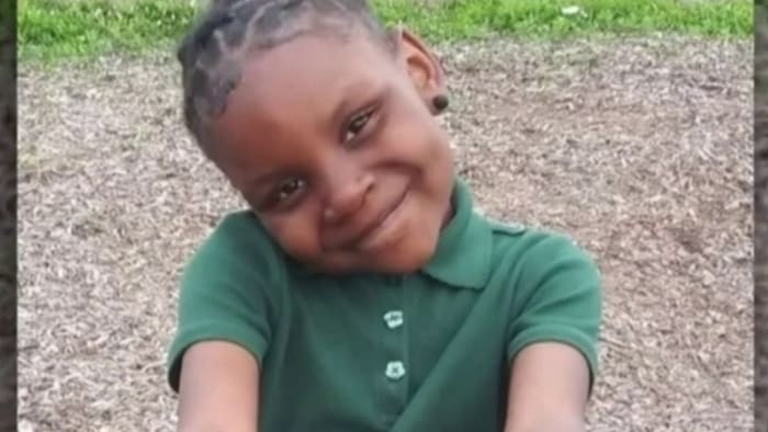 Mother pleads for clues in shooting that killed 7-year-old in Detroit