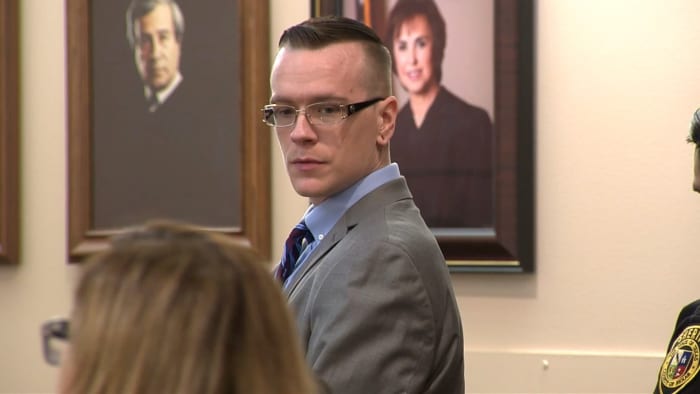 Man accused in triple murder allegedly shot victims while wife, kids waited in nearby van - Vimarsana News