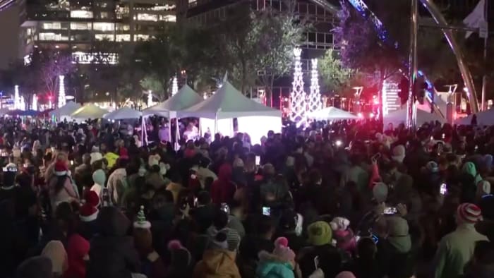 Uptown Holiday Lighting Ceremony on Post Oak Boulevard canceled - Vimarsana News