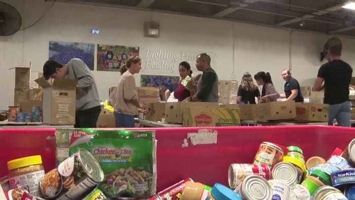 San Antonio Food Bank fighting hunger this holiday season - Vimarsana News
