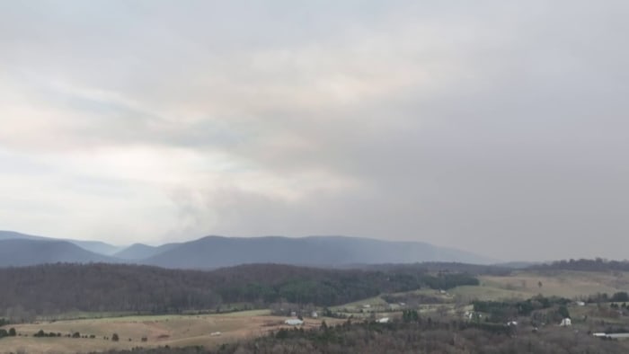 Crews battling Matts Creek wildfire optimistic about forecasted rain - Vimarsana News