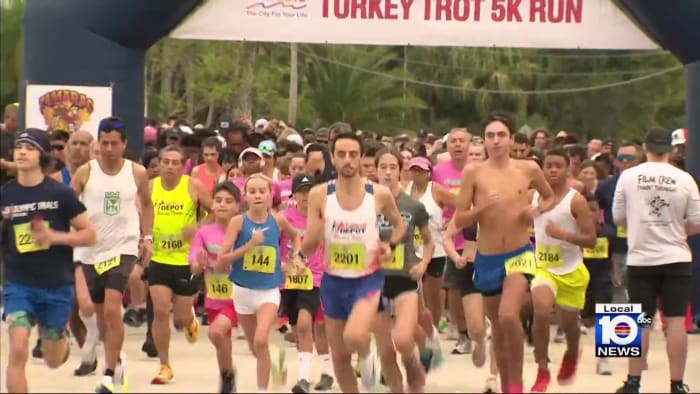 South Floridians lace up their sneakers for Tamarac Turkey Trot