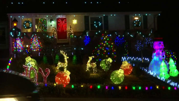 Fargo Rd Christmas Lights 2022 Salem Residents Use Social Media Group To Spread Christmas Cheer, Map Out  Most Decorated Homes In The Area