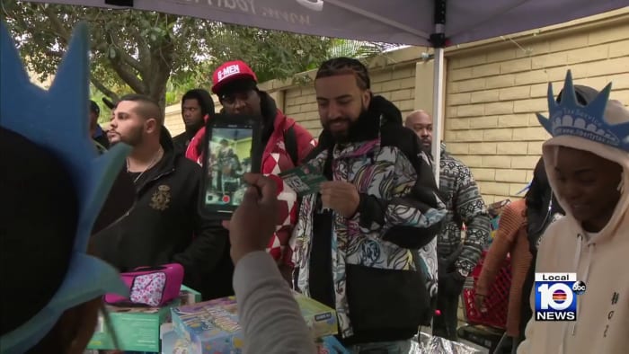 French Montana, Kodak Black deliver thousands of toys to children in Broward County