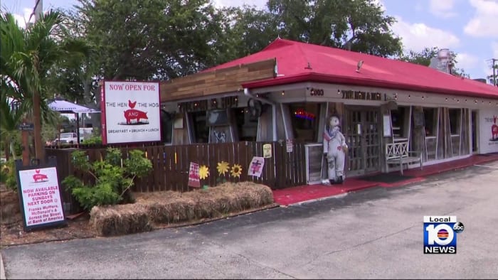 Pompano Beach restaurant accused of lying to customers about why it was ordered shut - Vimarsana News
