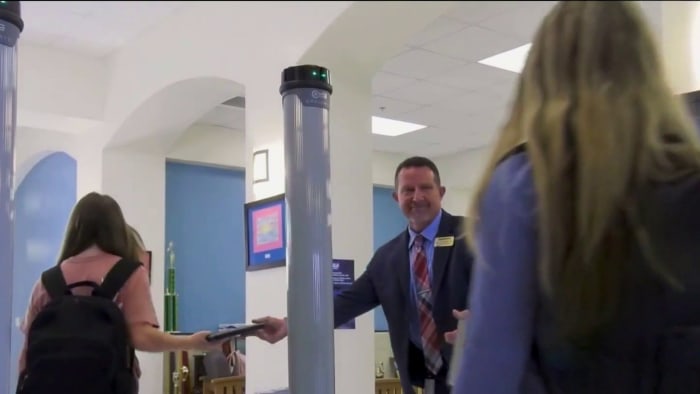 Melbourne High School to become 1st in Brevard district to test new metal detectors thumbnail