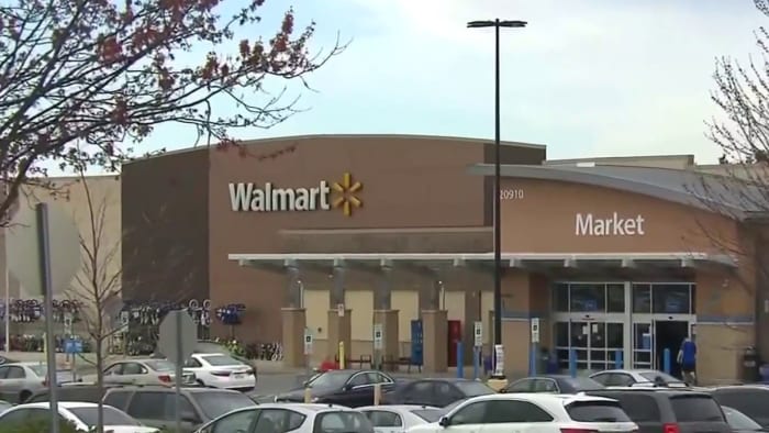 Get free health screenings at Walmart pharmacies this weekend