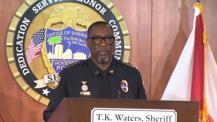 Sheriff Waters admonishes officer who was arrested, accused in hit-and-run crash while driving marked police cruiser - Vimarsana News