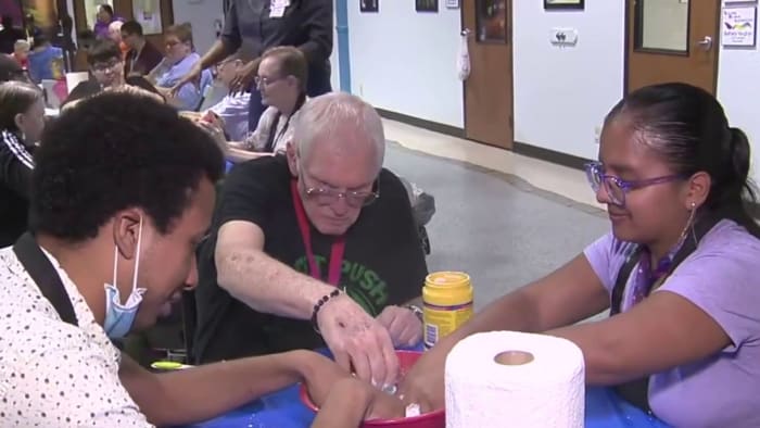 Oobleck Slime: Reaching Its Peak Independence ⚗️🧫