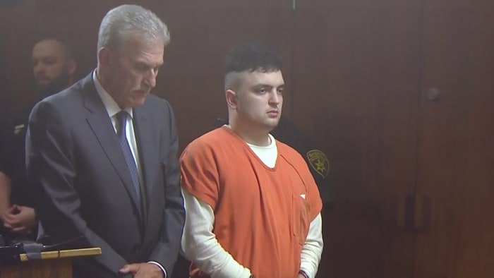 Parents of 13-year-old killed in Walled Lake hit-and-run frustrated with sentencing - Vimarsana News