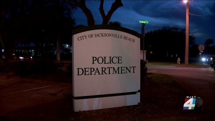 Jax Beach police offer accelerated hiring process to put more officers on the streets amid shortage - Vimarsana News