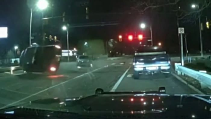 What started as Royal Oak traffic stop ended with a rollover crash and 2 OWI arrests, police say