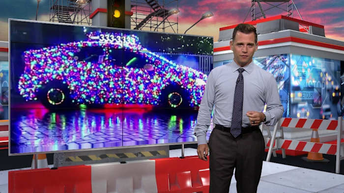 ‘Tis the season: Is it legal in Florida to place holiday lights on your car?