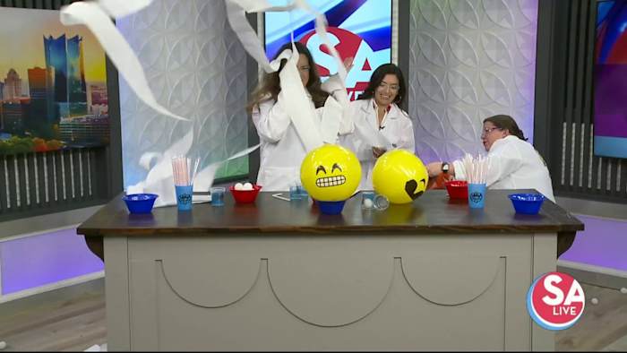 Flying toilet paper, floating balls - it's not magic, it's science