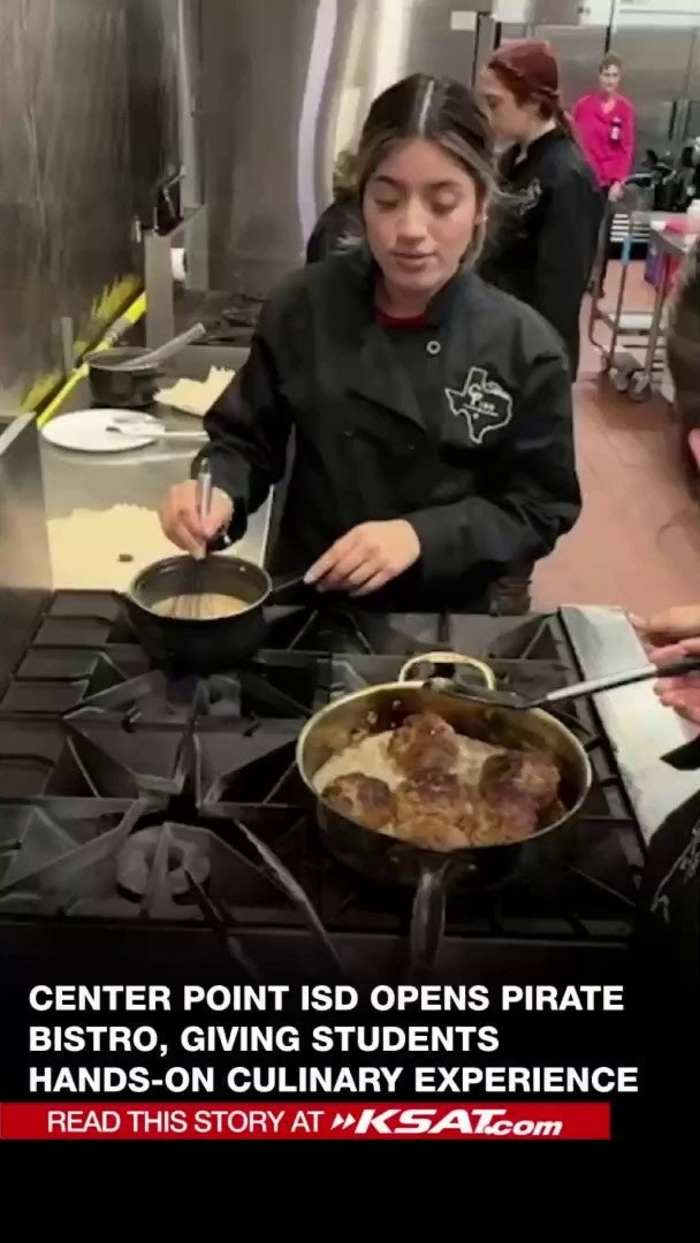 Center Point ISD opens Pirate Bistro, giving students hands-on culinary experience