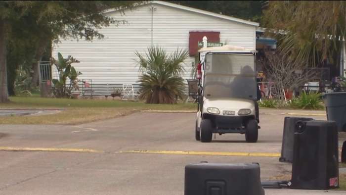 Residents of Apopka mobile home park meet with management amid safety concerns Residents of Apopka mobile home park meet with management amid safety concerns