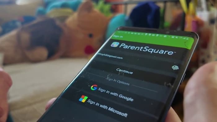 ‘It’s not working’: Some Houston ISD parents frustrated after issues logging into new district communication app