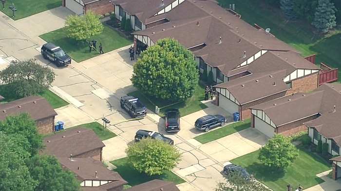 Why police believe 2 women found dead in Warren home hadpact