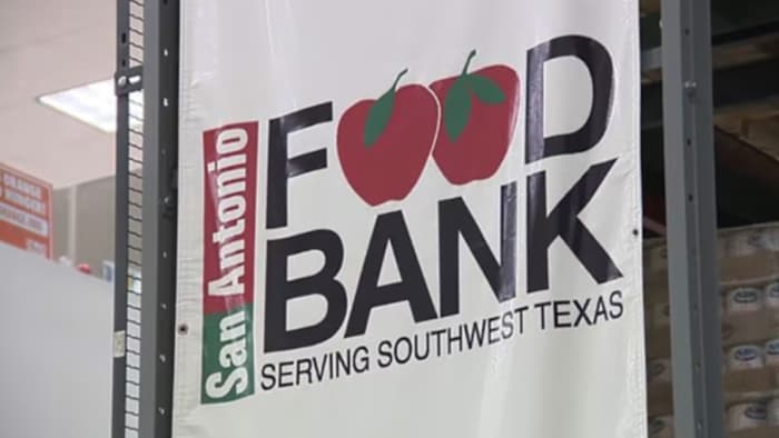 San Antonio Food Bank prepared to ‘empty the warehouse’ after USDA opts against continuing SNAP benefits San Antonio Food Bank prepared to ‘empty the warehouse’ after USDA opts against continuing SNAP benefits