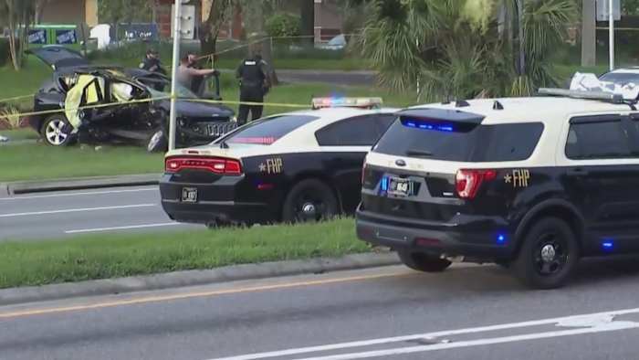 TRAFFIC ALERT: 2 dead in 2-vehicle crash on Colonial Drive in Orlando