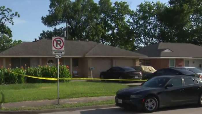 Decomposing Body Found in Home During Missing Persons Investigation
